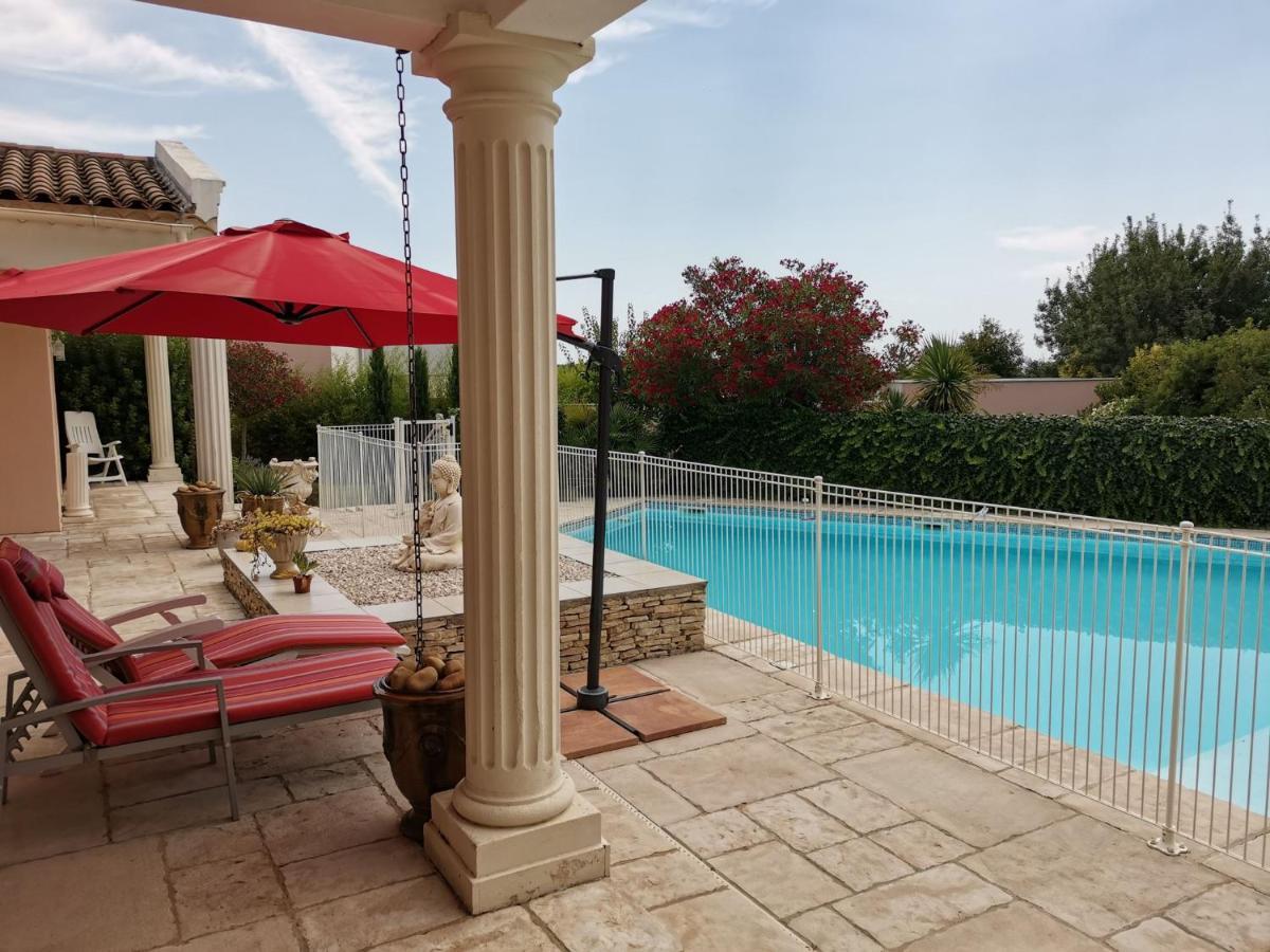 Les Cigalous Bed & Breakfast Restinclieres Exterior photo
